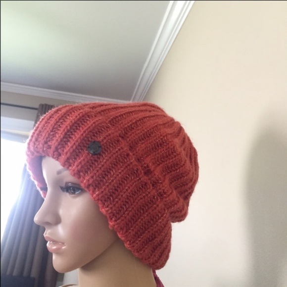 Beanie - Picture 5 of 5